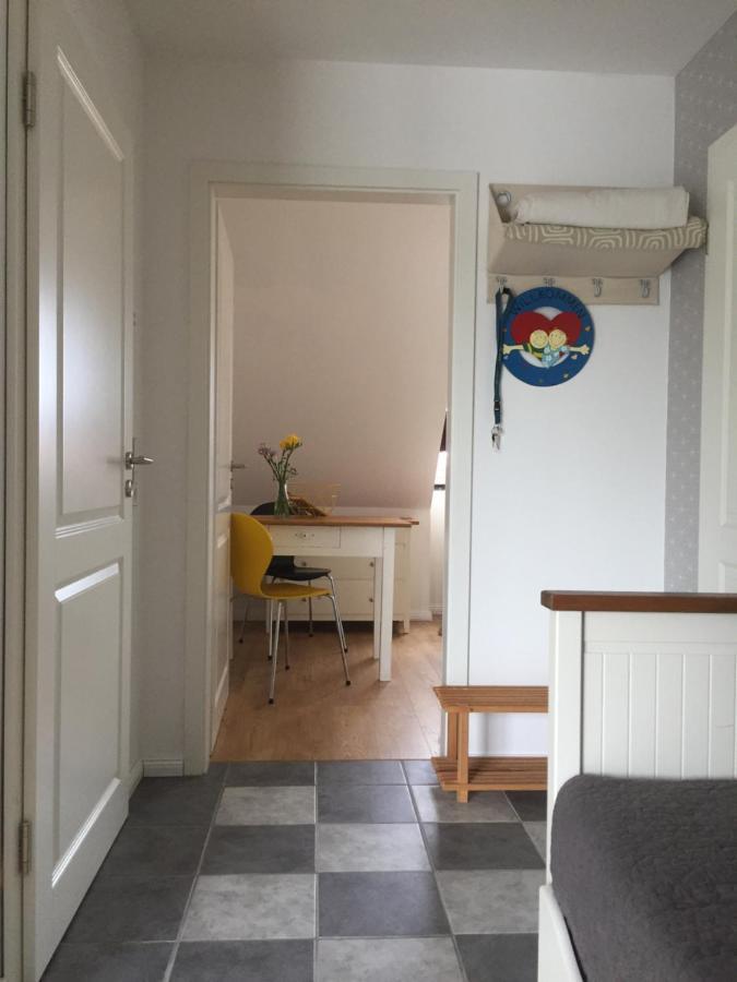 Familienfreundliche Ferienwohnung Am See Sommerda Bagian luar foto