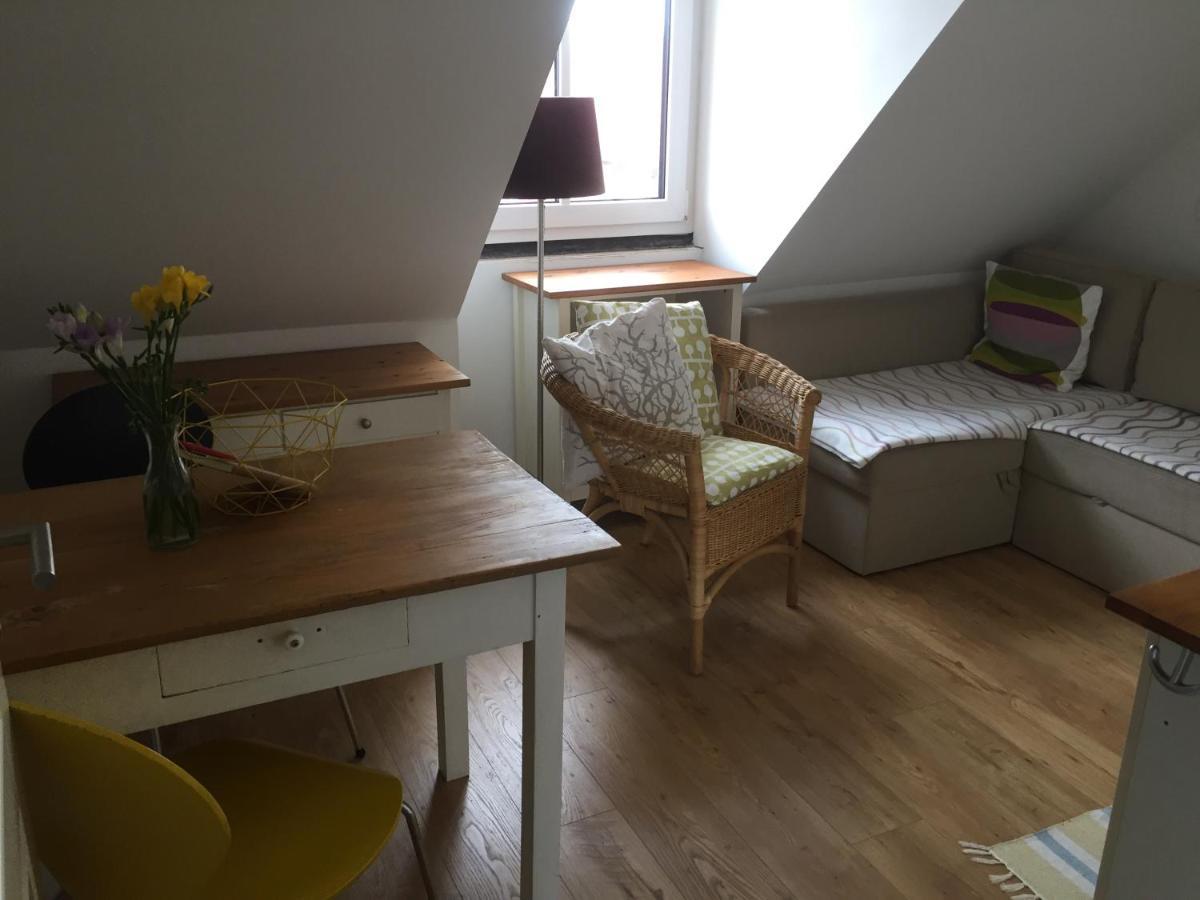 Familienfreundliche Ferienwohnung Am See Sommerda Bagian luar foto