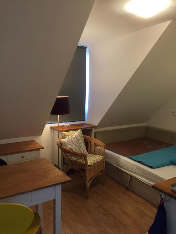 Familienfreundliche Ferienwohnung Am See Sommerda Bagian luar foto